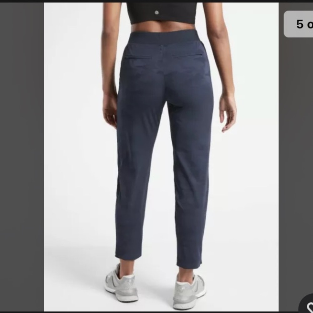 ATHLETA Brooklyn Ankle Camo Pant Navy Camo NWT - Picture 2 of 4